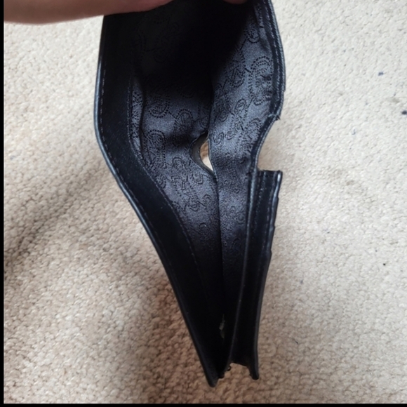 Michael Kors Black Wallet! - Picture 10 of 10